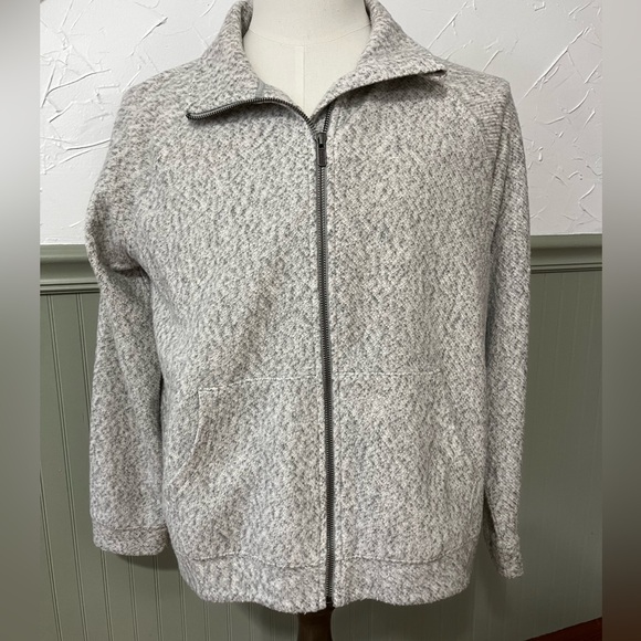 L.L. Bean Jackets & Blazers - LL Bean Womens Sweater Fleece Zip Jacket Size Large Heathered Gray